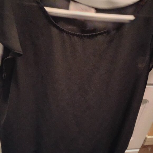 Pretty Black Blouse with Frill Sleeves - Picture 5 of 5